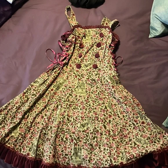 Dress from Tokyo /Body Line - Picture 2 of 8